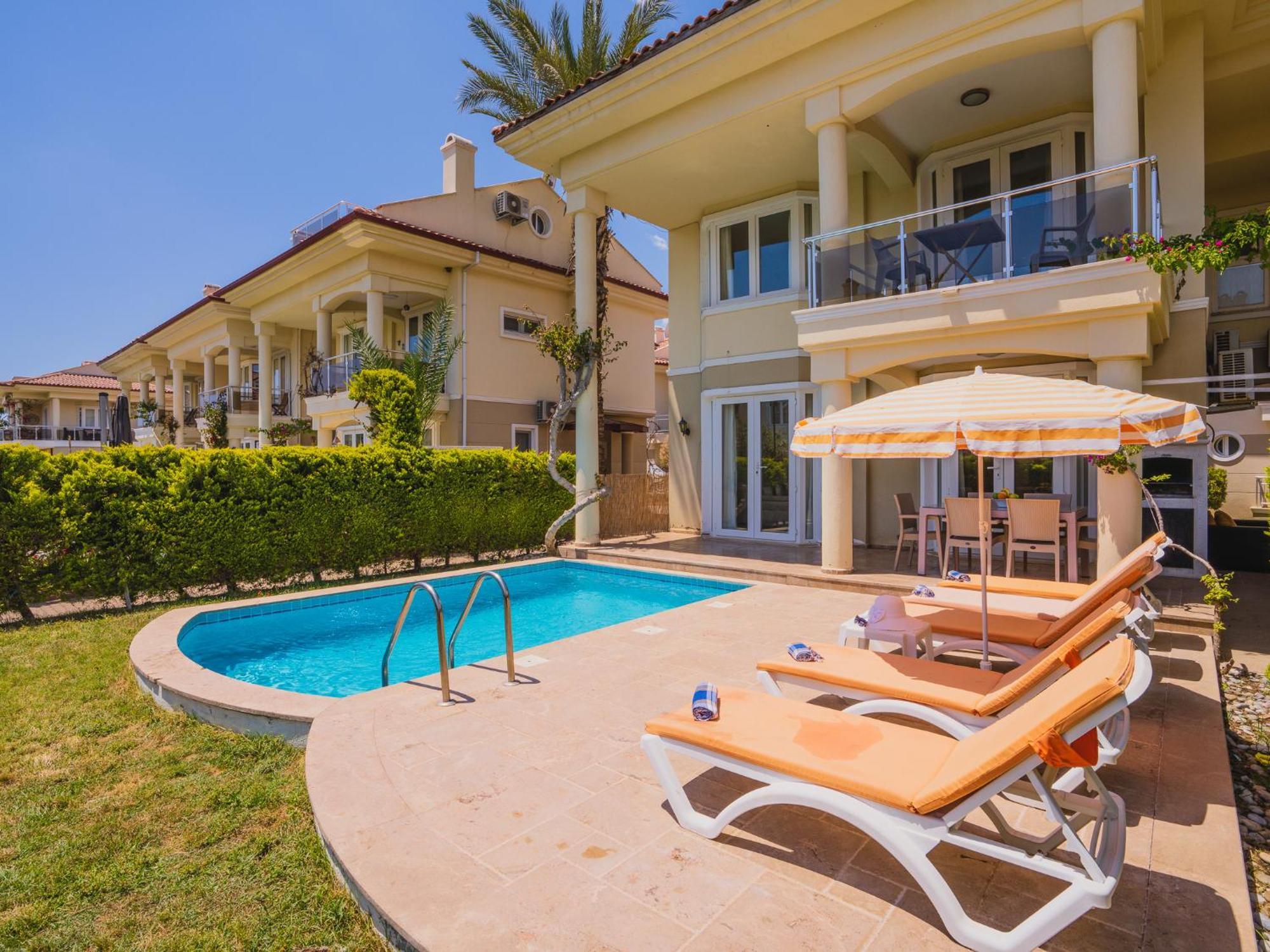 Sunset Beach Villas And Apartments Fethiye Exterior foto